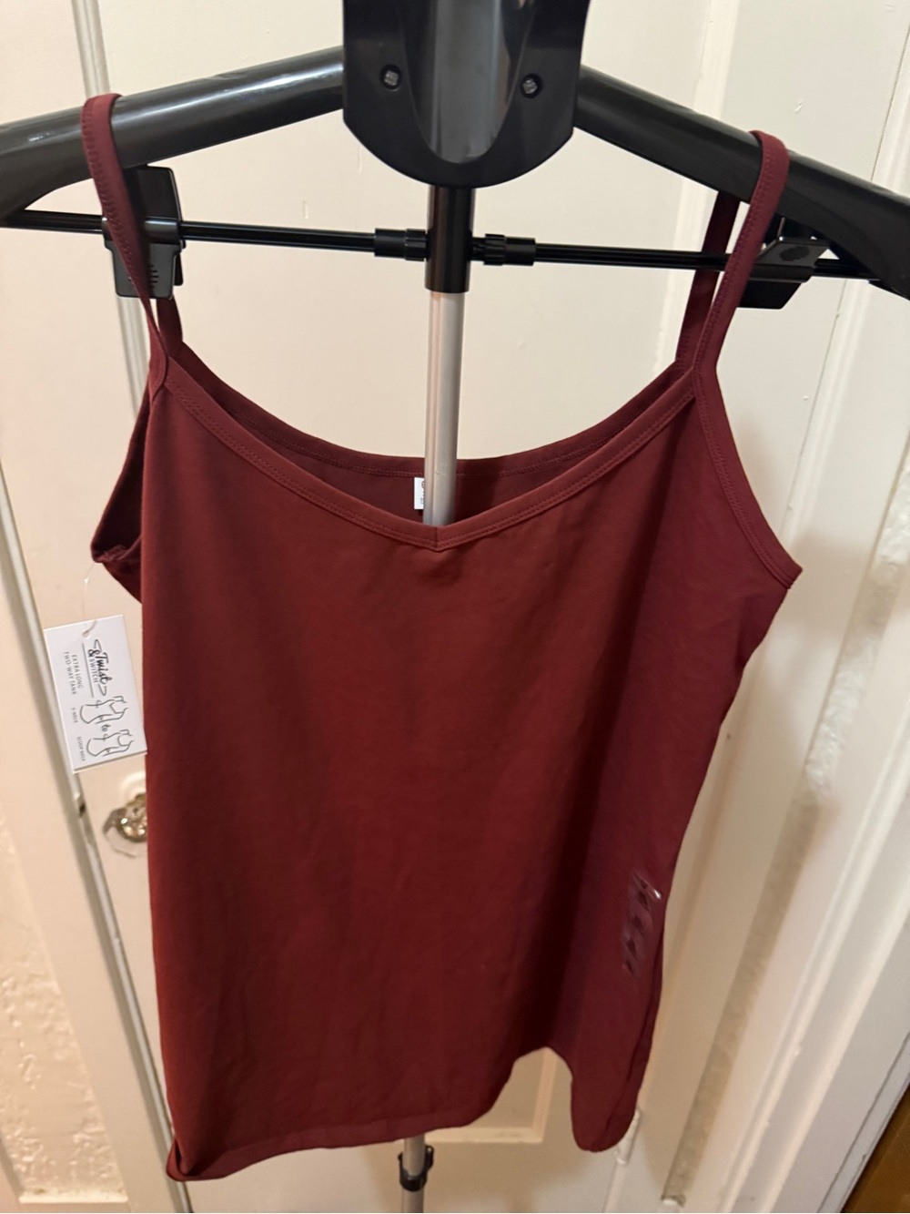 Bke Women's cardovan Spaghetti Strap Tank Top - buckle